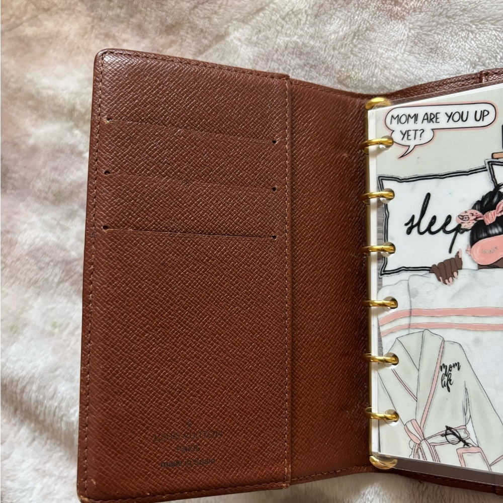 Louis Vuitton PM Agenda - Picture 3 of 6